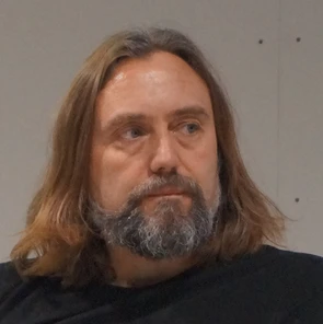 Carl Frode Tiller