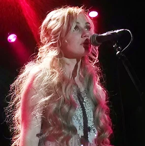 Clare Bowen