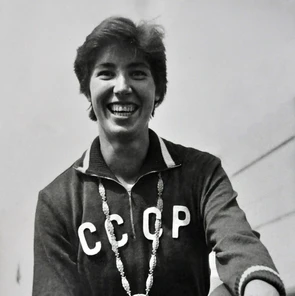 Ėl'vira Ozolina