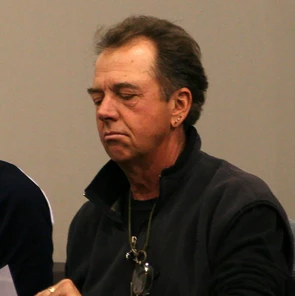 Gregory Itzin