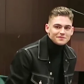 Hero Fiennes-Tiffin