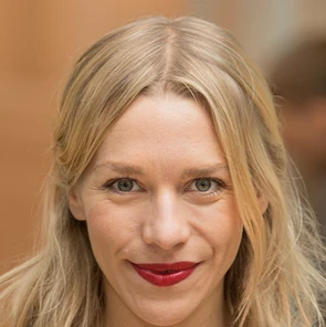Julia Dietze