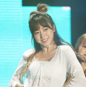 Kim Nam-joo (cantante)