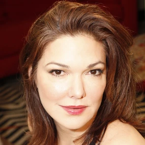 Laura Harring