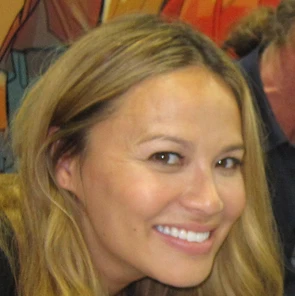 Moon Bloodgood
