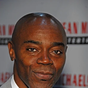 Sean Michaels
