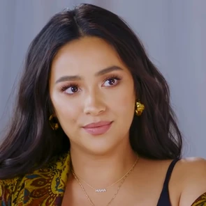 Shay Mitchell