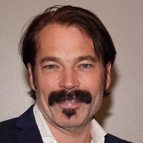 Tim Rozon