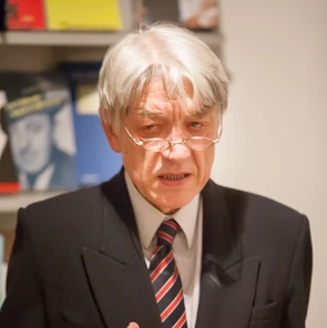 Wolfgang Kubin
