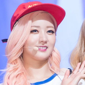 Yoon Bo-mi